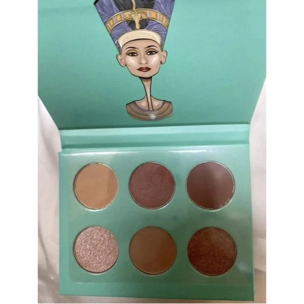 The Nubian by Juvia's - 6 Color‎ Eyeshadow Palette Brand /New In Box, Authentic